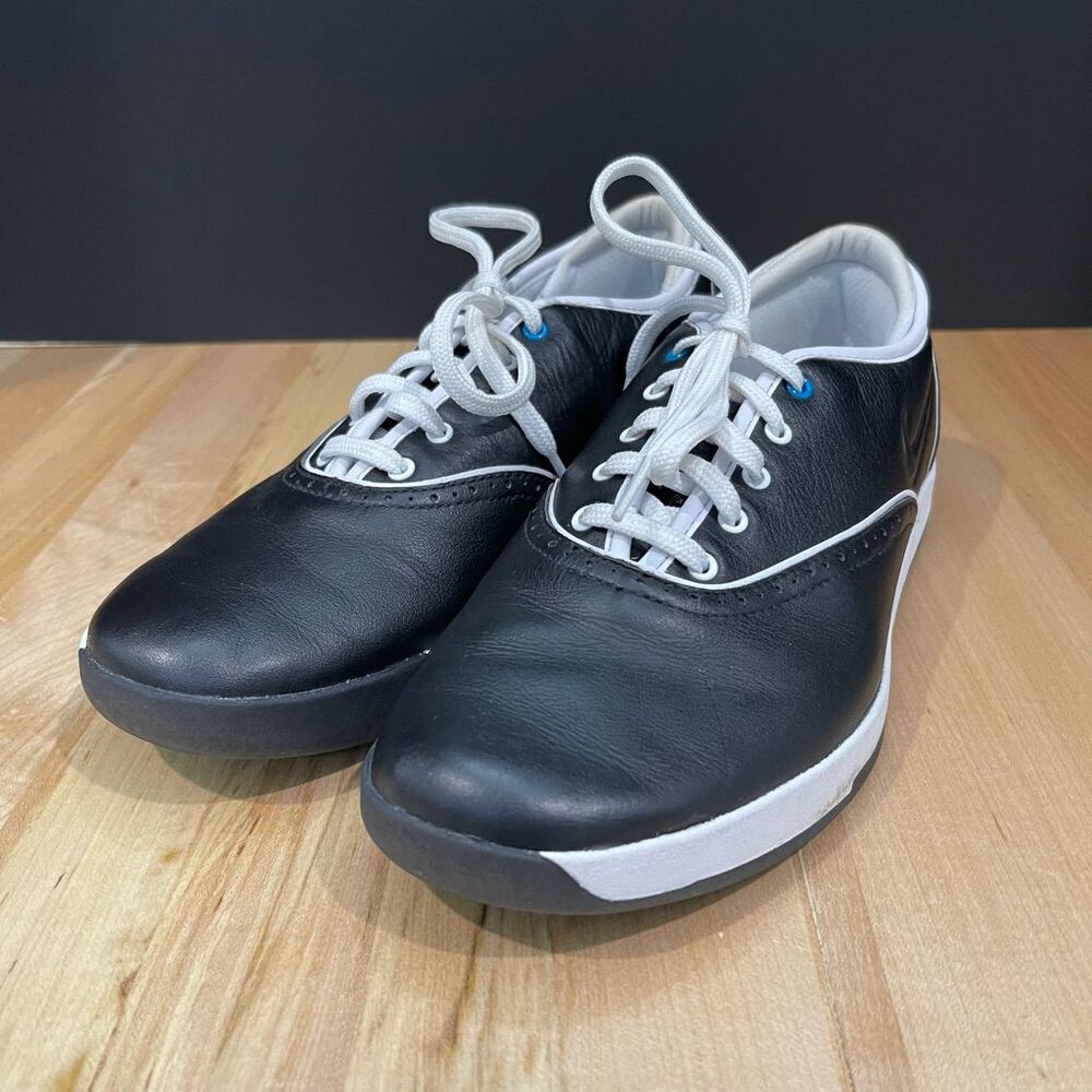 Nike Lunarlon Duet Classic Golf Shoes. Black leather. Size Women’s 7.